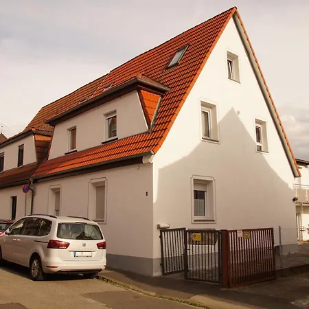 アパート Fortl's ヘルツォーゲンアウラッハ